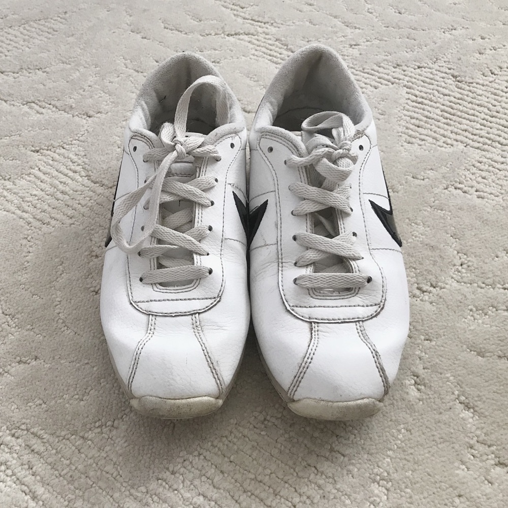 White Nike Shoes!